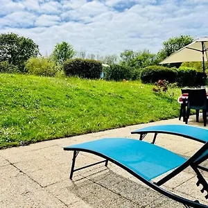 Hébergement de vacances Maison Odalys A Morgat En Bretagne Sur La Presqu'ile De Situee A 800 M De La Piscine Chauffee Travaux Piscine Debut Du 1 Er Juin Au 15 Juin 2025, Crozon